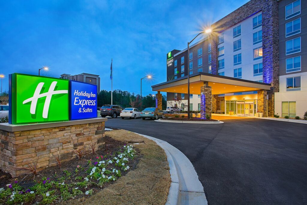Holiday Inn Express Suites Covington