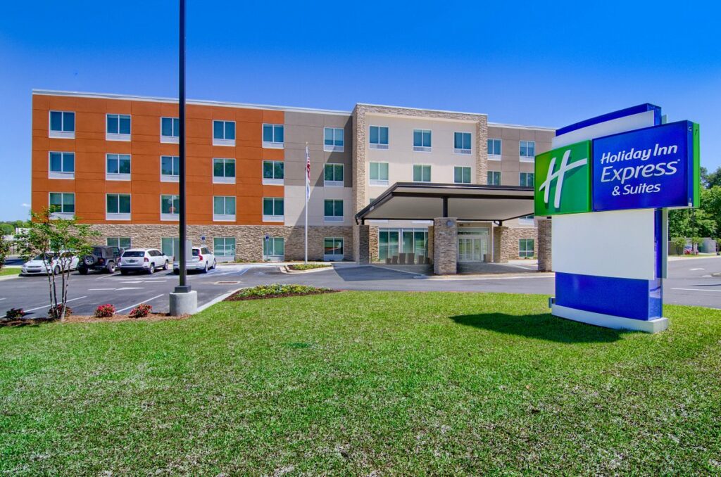 Holiday Inn Express Suites Mobile