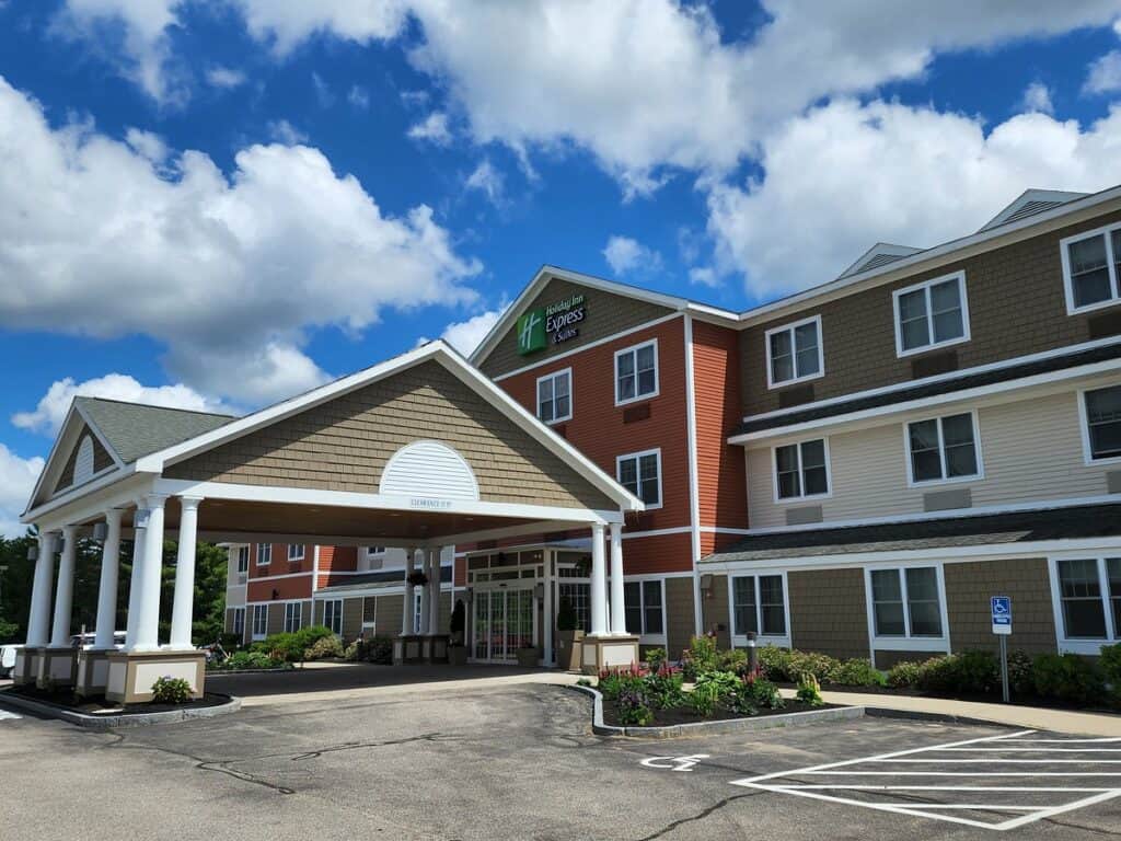 Holiday Inn Express Suites Rochester
