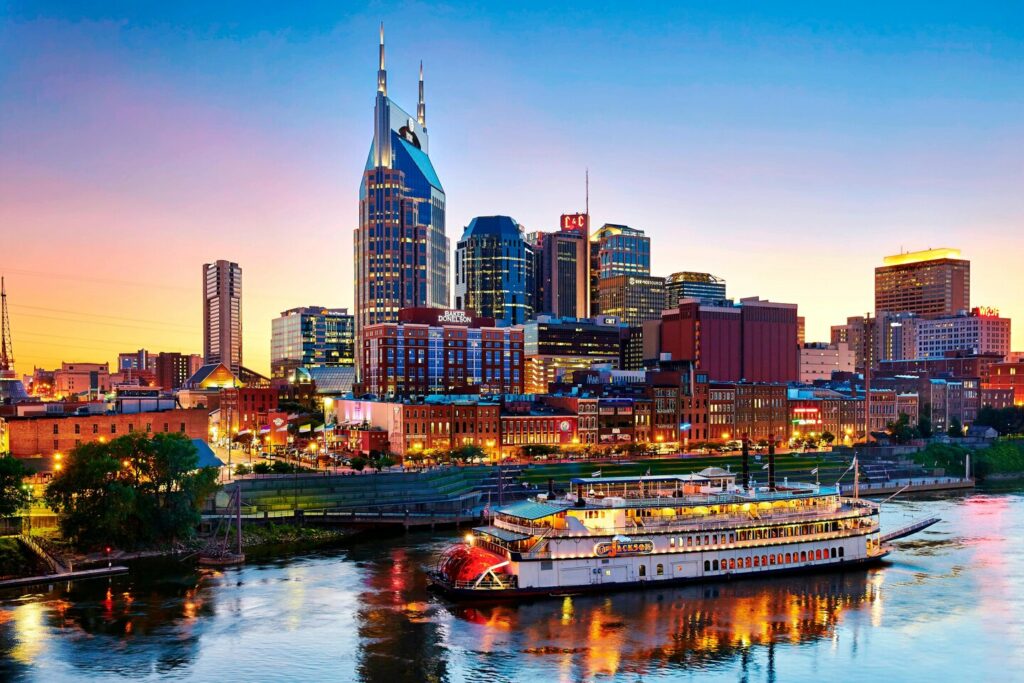 Hotels in Nashville with 18 check in